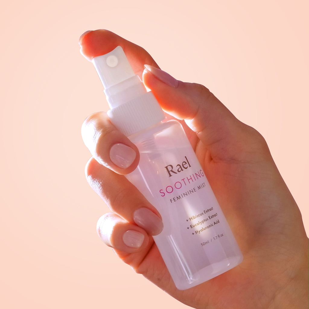 Soothing Odor-Control Feminine Mist Q0