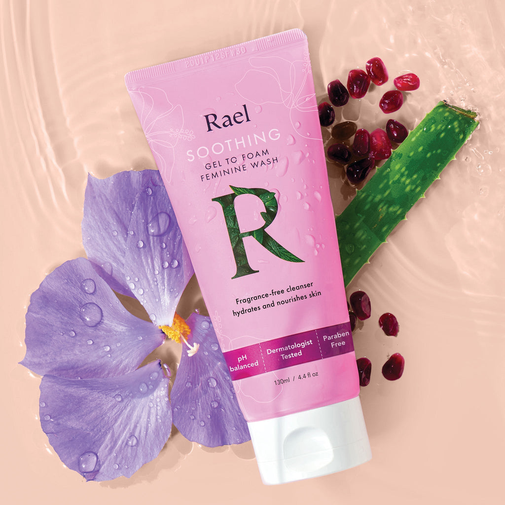 Soothing Gel to Foam Feminine Wash S5